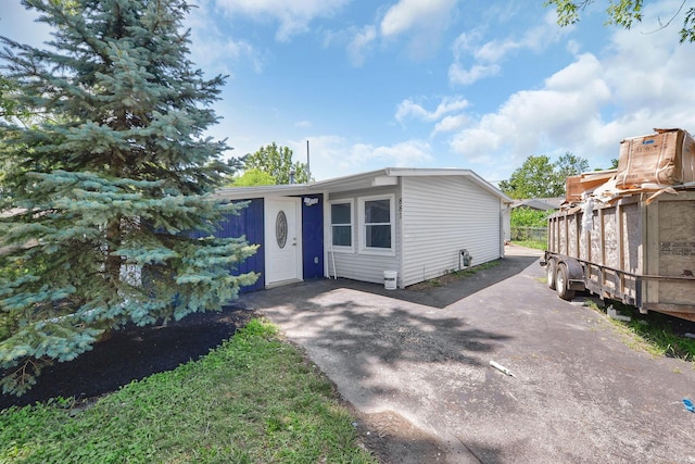881 Joyful St, Columbus, OH 43204 - photo 25
