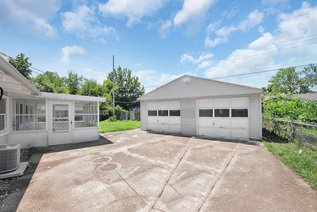 881 Joyful St, Columbus, OH 43204 - photo 27