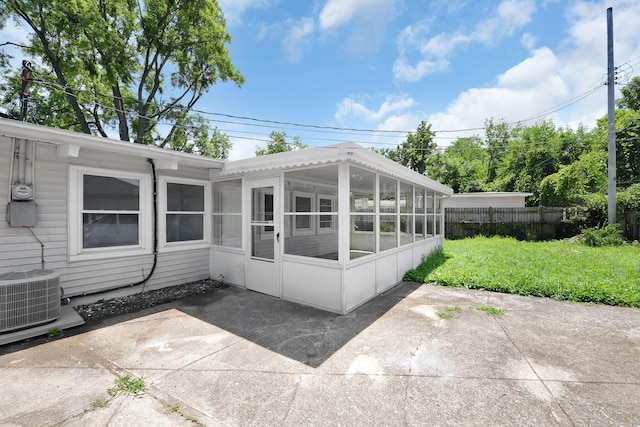 881 Joyful St, Columbus, OH 43204 - photo 28