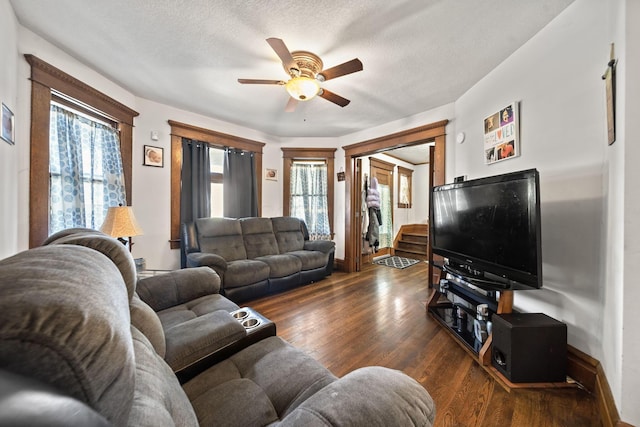 27 W N St, Newark, OH 43055 - photo 2