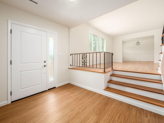 1320 Pepperell Dr, Columbus, OH 43235 - photo 4