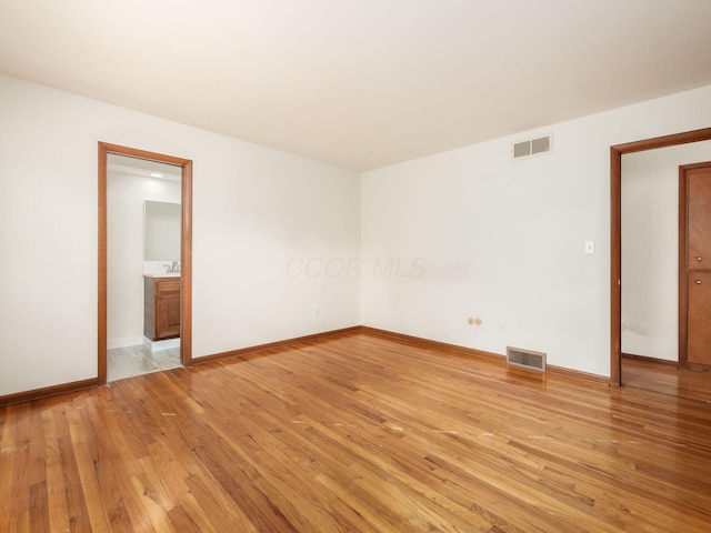 1320 Pepperell Dr, Columbus, OH 43235 - photo 27
