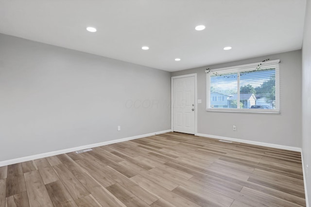 2152 Brookfield Rd, Columbus, OH 43229 - photo 8