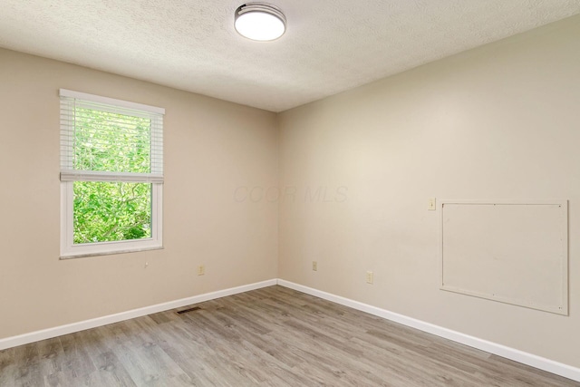 3320 Harbor Bay Dr, Columbus, OH 43221 - photo 21