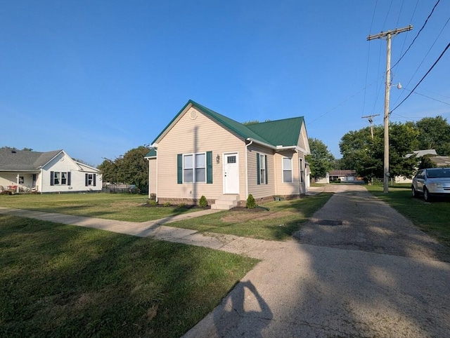 115 2nd St, Frankfort, OH 45628 - photo 2