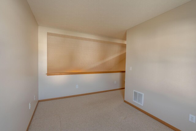 1369 Geranium Dr, Blacklick, OH 43004 - photo 18