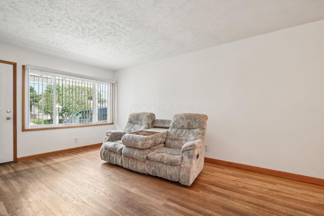 1095 Zebulon Ave, Columbus, OH 43224 - photo 3