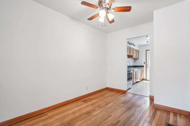 1095 Zebulon Ave, Columbus, OH 43224 - photo 13