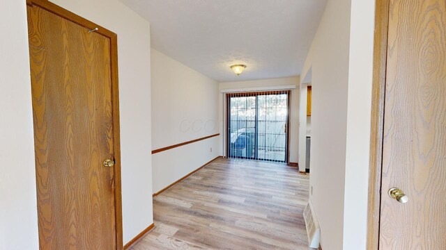 5277 Brandy Oaks Ln, Columbus, OH 43220 - photo 9
