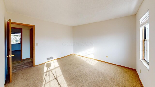 5277 Brandy Oaks Ln, Columbus, OH 43220 - photo 26