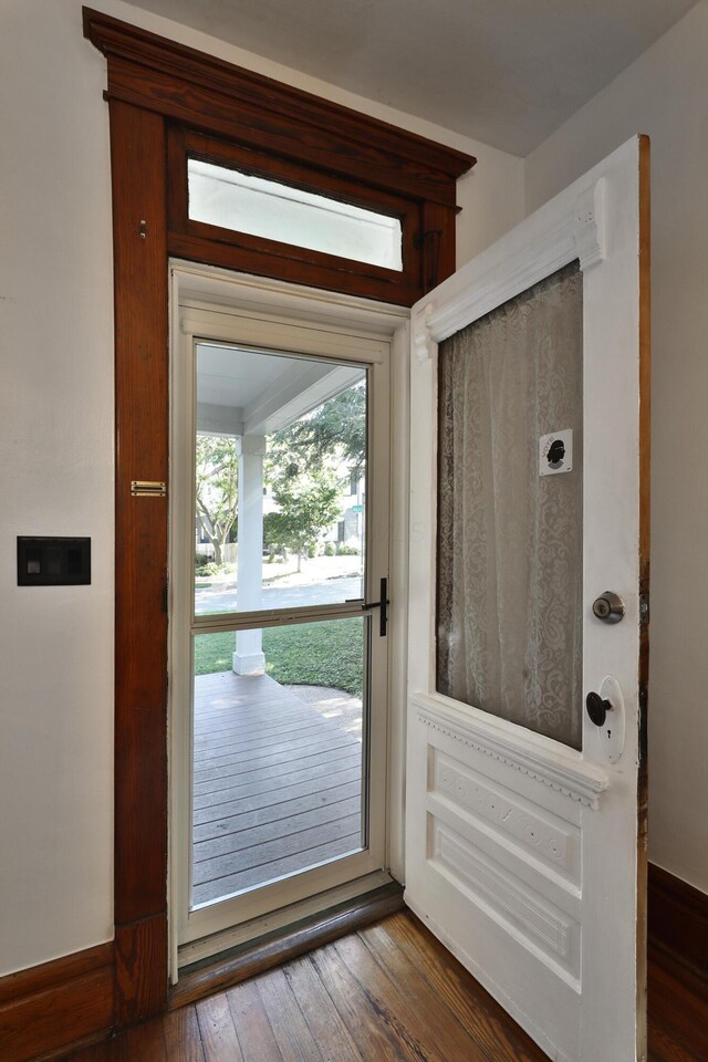 109 W Pacemont Rd, Columbus, OH 43202 - photo 5