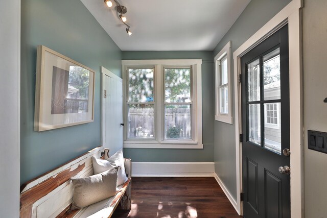 109 W Pacemont Rd, Columbus, OH 43202 - photo 20
