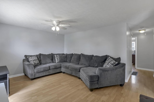 1761 Arrowhead Dr, Columbus, OH 43223 - photo 8