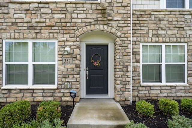 357 Laurel Creek St, Pickerington, OH 43147 - photo 2