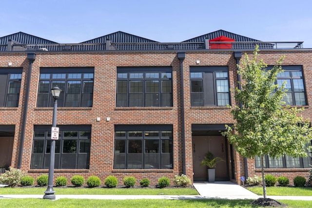 318 Cornelius St Unit 6, Columbus, OH 43215 - photo 4