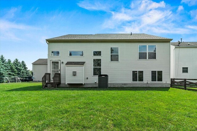 2401 Featherwood Dr, Columbus, OH 43228 - photo 26