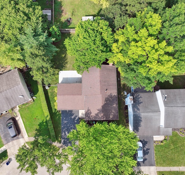 2035 Tuckaway Ct, Columbus, OH 43228 - photo 40
