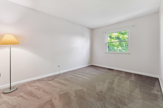 2035 Tuckaway Ct, Columbus, OH 43228 - photo 24