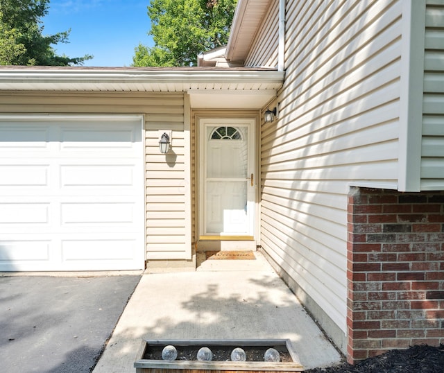 2035 Tuckaway Ct, Columbus, OH 43228 - photo 6