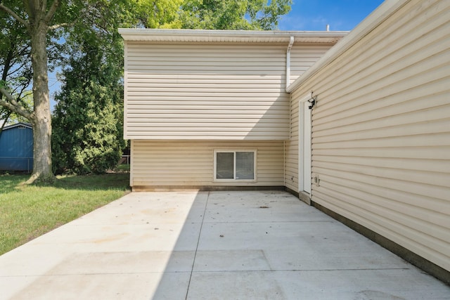 2035 Tuckaway Ct, Columbus, OH 43228 - photo 36