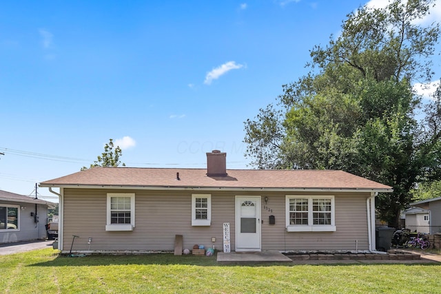 1121 Gibson Rd, Reynoldsburg, OH 43068 - photo 1