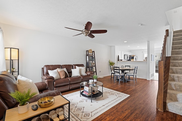 6295 Hares Ear Dr, Columbus, OH 43230 - photo 2