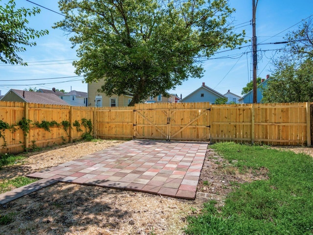 1633 S 4th St, Columbus, OH 43207 - photo 33