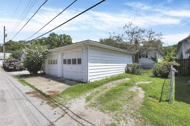 831 Franklin Ave, Lancaster, OH 43130 - photo 11