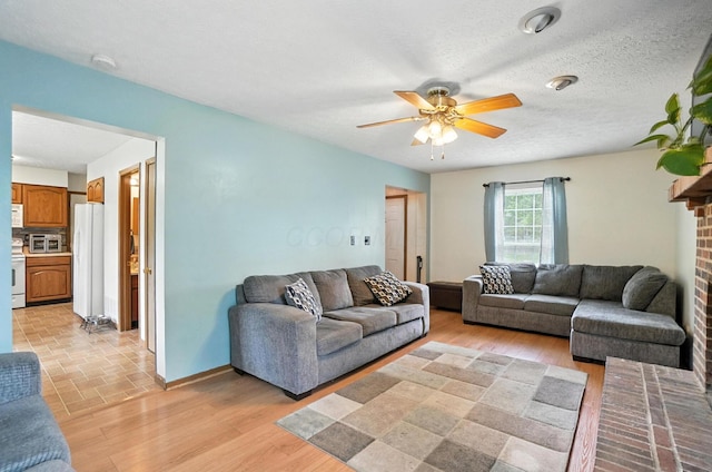 1064 Choctaw Ct, Worthington, OH 43085 - photo 9