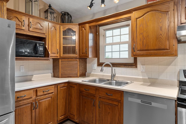 510 Clark State Rd, Columbus, OH 43230 - photo 17