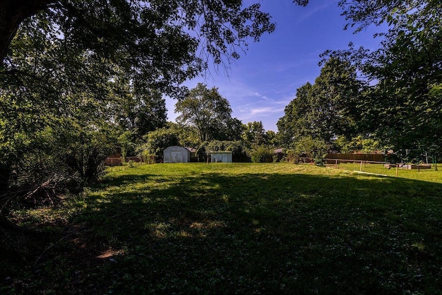 3733 Lyndon Center Ct, Cincinnati, OH 45236 - photo 23