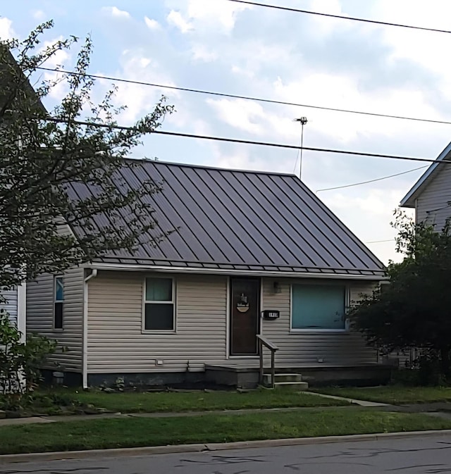 1410 W Fair Ave, Lancaster, OH 43130 - photo 1