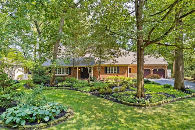 2131 Sheringham Rd, Upper Arlington, OH 43220 - photo 1