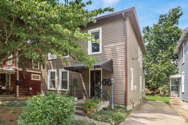 112 W Tompkins St, Columbus, OH 43202 - photo 1
