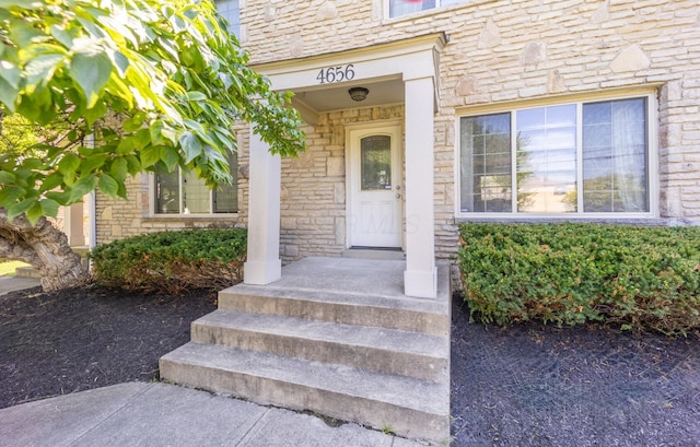 4656 N High St Unit 4656, Columbus, OH 43214 - photo 1