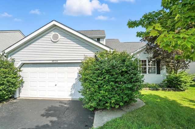 8528 Leader Dr, Galloway, OH 43119 - photo 2