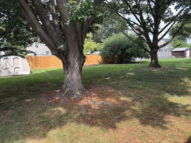 1295 Hathersage Pl, Galloway, OH 43119 - photo 3