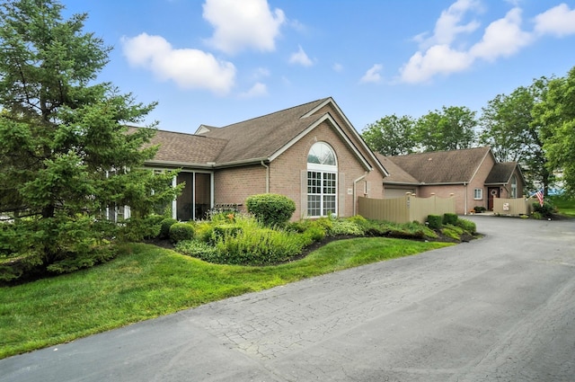 1892 Farmbrook Cir S, Grove City, OH 43123 - photo 6