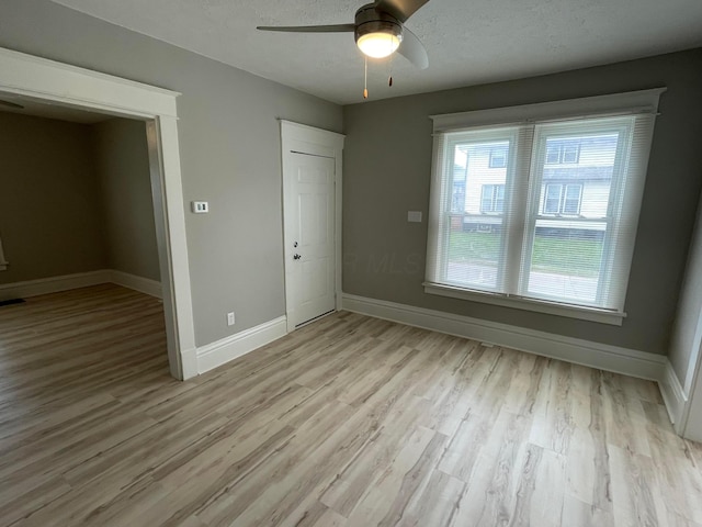 299 S Warren Ave, Columbus, OH 43204 - photo 4