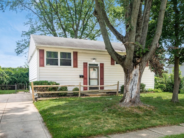570 Fairholme Rd, Columbus, OH 43230 - photo 4