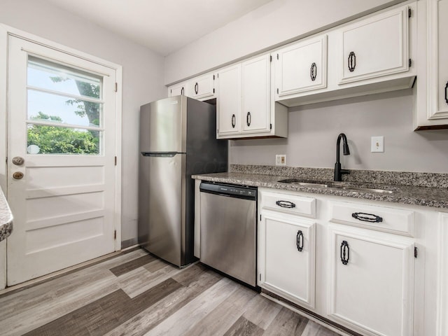 570 Fairholme Rd, Columbus, OH 43230 - photo 7