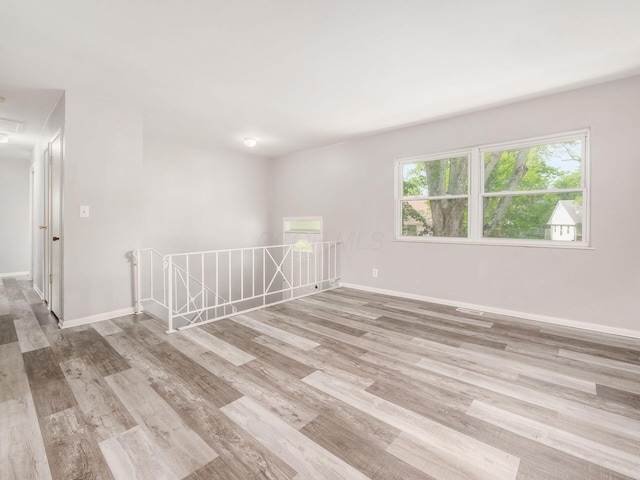 570 Fairholme Rd, Columbus, OH 43230 - photo 10