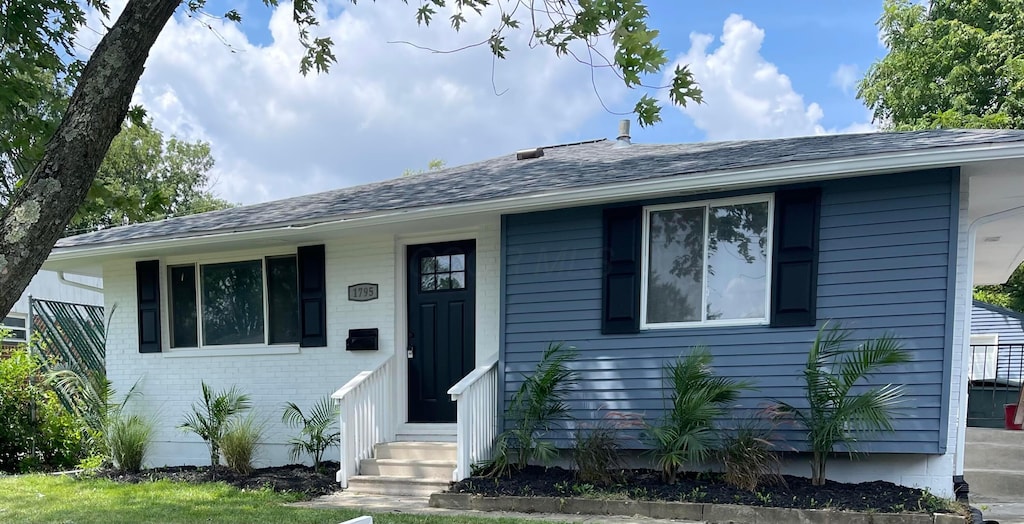 1795 Nason Ave, Columbus, OH 43207 - photo 1