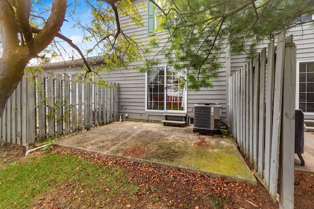 9125 Parkbury Ln, Lewis Center, OH 43035 - photo 14