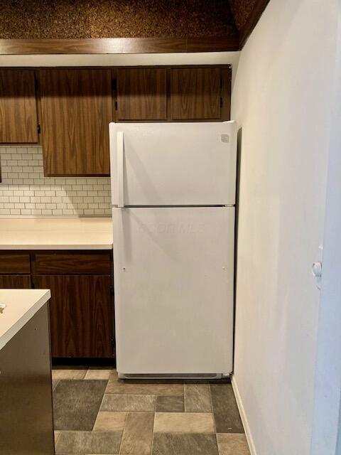 965 Manor Ln Unit W, Columbus, OH 43221 - photo 14