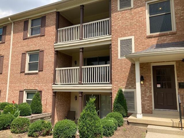 965 Manor Ln Unit W, Columbus, OH 43221 - photo 25