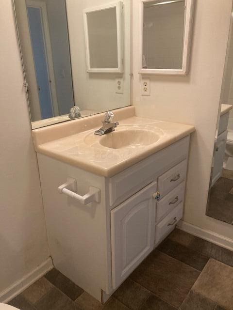 965 Manor Ln Unit W, Columbus, OH 43221 - photo 22