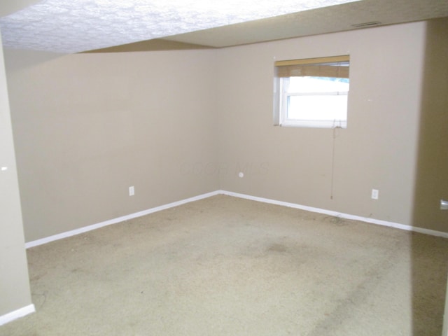 1921 Dandridge Dr, Columbus, OH 43229 - photo 13