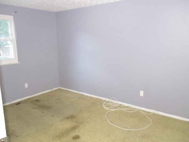 1921 Dandridge Dr, Columbus, OH 43229 - photo 9