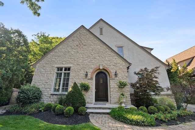 3507 River Avon Cir, Columbus, OH 43221 - photo 7